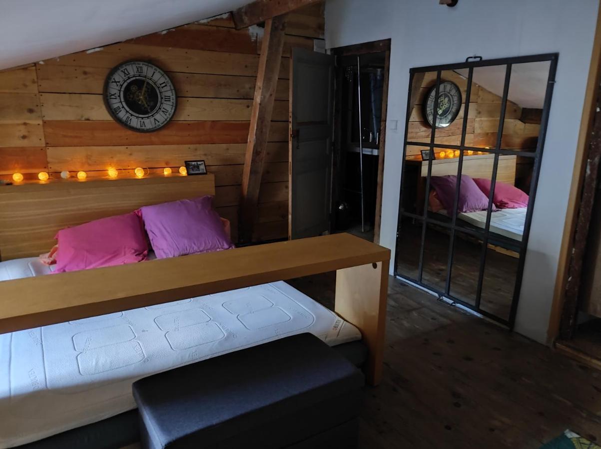Le Gargantua Bed & Breakfast Lavelanet Luaran gambar